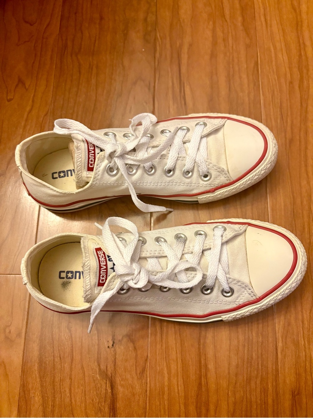 Converse  White Low Top Sneakers with Red Trim